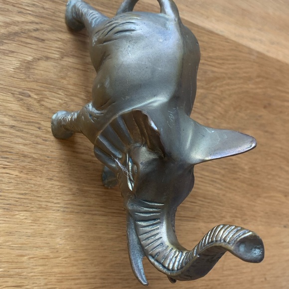 Vintage solid brass elephant - Picture 6 of 8
